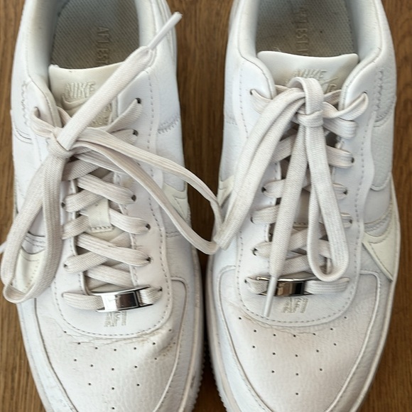 Air Force 1 Plt.af.orm Sneaker in White & Summit White - size 8.5 - Picture 8 of 8